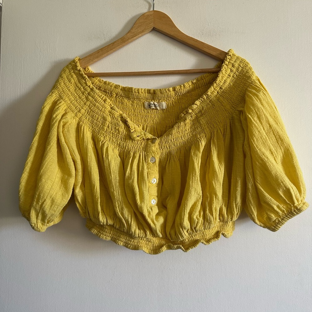 Free People We the Free Yellow Dancing Til Dawn Off Shoulder Smocked Top size M - Picture 8 of 9